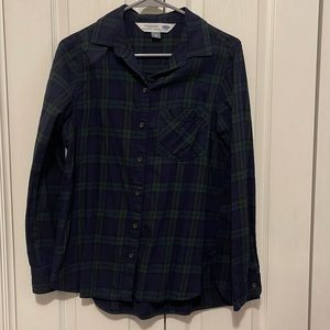 Old Navy Classic Shirt flannel, size M.